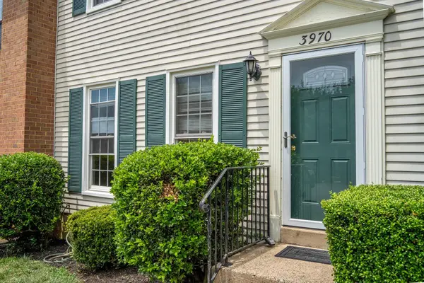3970 Bradwater St, Fairfax, VA 22031-3703