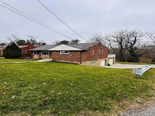 3541 Wallace Dr, Baldwin Boro, PA 15227