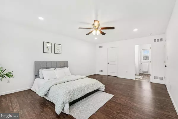 165 Champions Dr, York Haven, PA 17370-8950