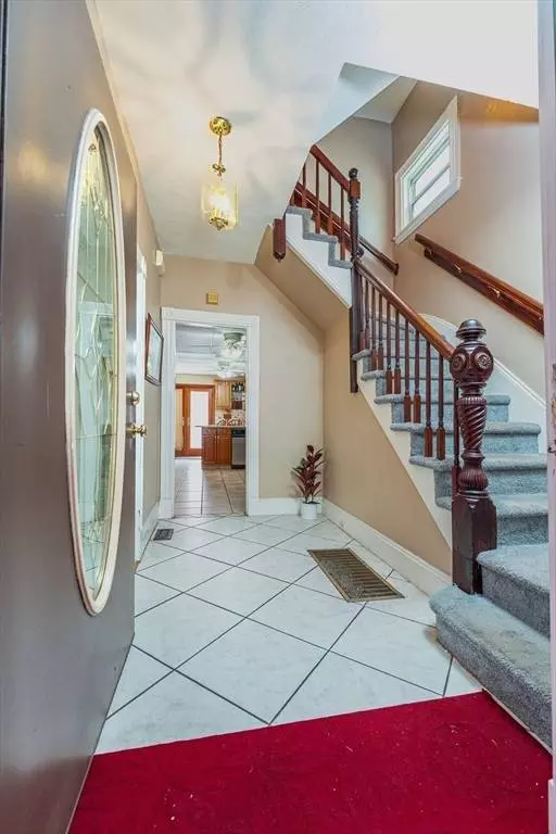 96 Clark St, Everett, MA 02149