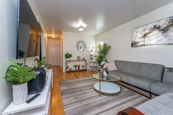 16 Mohan St, Everett, MA 02149