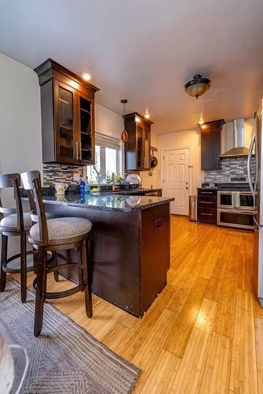 16 Mohan St, Everett, MA 02149