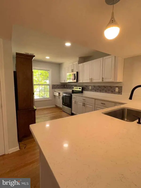 4902 VAN WALBEEK PL, Annandale, VA 22003