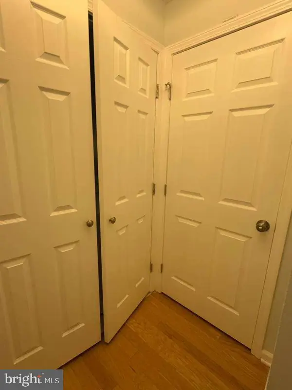 4902 VAN WALBEEK PL, Annandale, VA 22003