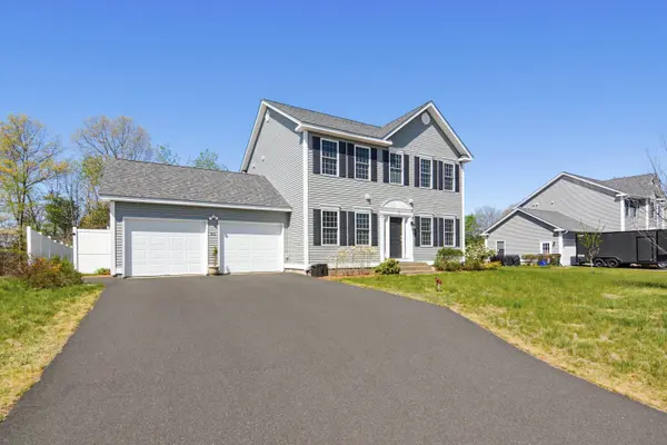 45 Windsewpt RD, Manchester, NH 03109