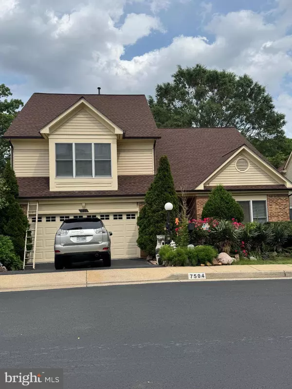 7504 WALNUT HILL LN, Falls Church, VA 22042