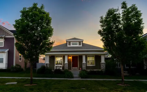 10396 S OTTER TRAIL DR, South Jordan, UT 84009