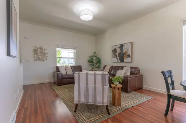 10396 S OTTER TRAIL DR, South Jordan, UT 84009