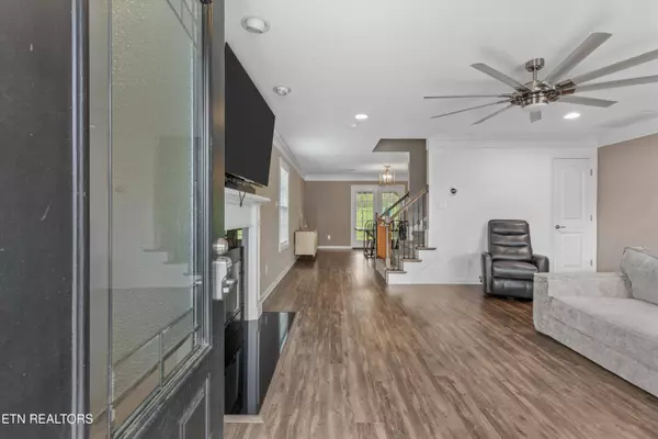 8131 Cambridge Reserve DR, Knoxville, TN 37924