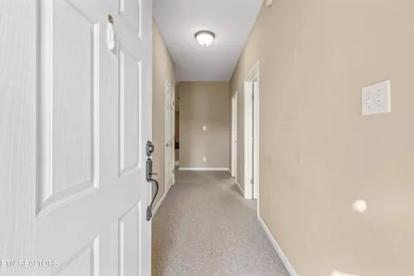 2563 Glen Meadows Rd #5, Knoxville, TN 37909