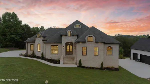 132 Rockbridge Greens Blvd, Oak Ridge, TN 37830