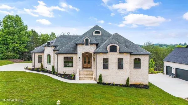 132 Rockbridge Greens Blvd, Oak Ridge, TN 37830