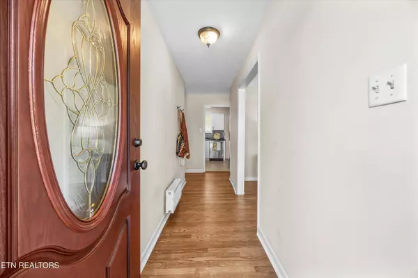 1011 Catlett Rd, Knoxville, TN 37932