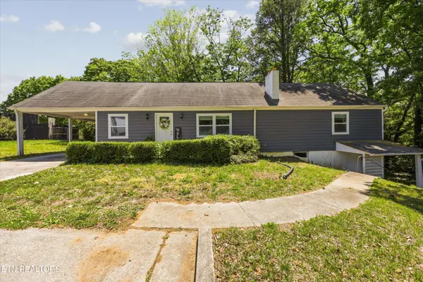 4824 Lonas DR, Knoxville, TN 37909
