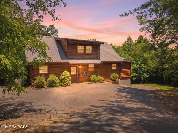 4137 Ole Smoky WAY, Sevierville, TN 37862