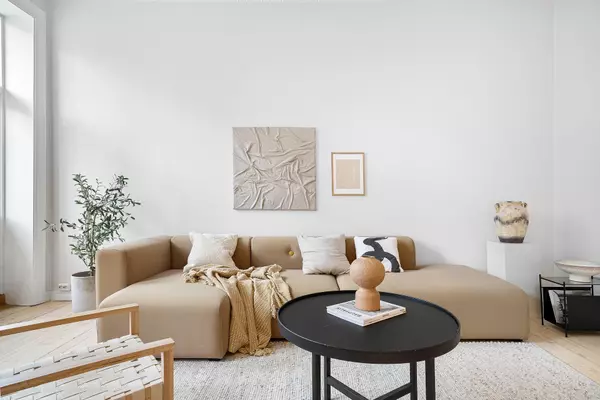 real-estate-9053405_1920