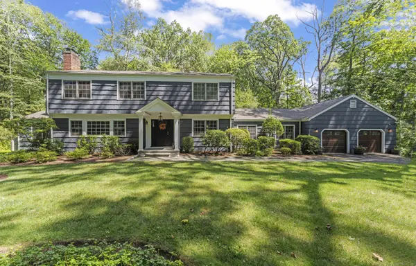 108 Dogwood Court, Stamford, CT 06903