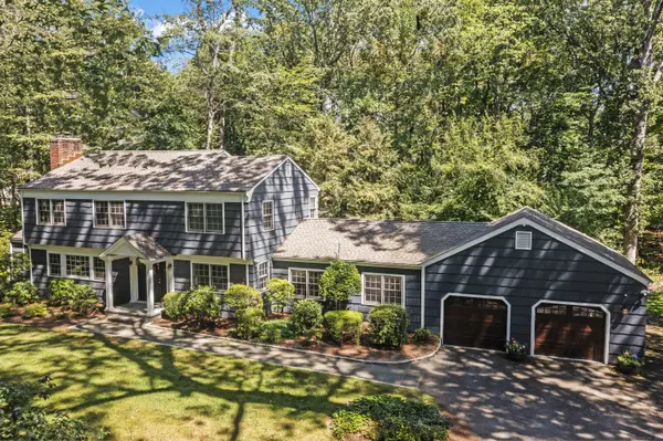 108 Dogwood Court, Stamford, CT 06903