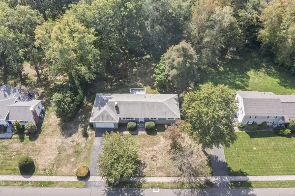 306 Forest Street Extension, Hamden, CT 06518