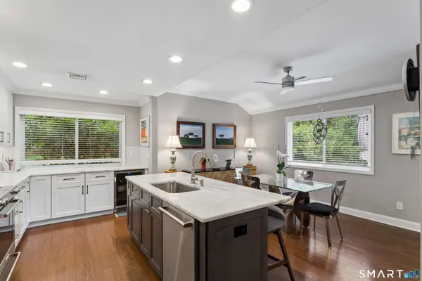 1008 Heritage Village #A, Southbury, CT 06488
