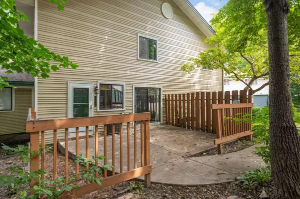 2783 Upland CT, Plymouth, MN 55447