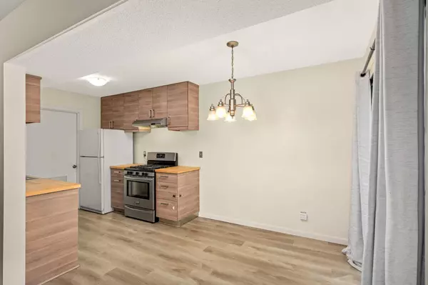 2783 Upland CT, Plymouth, MN 55447