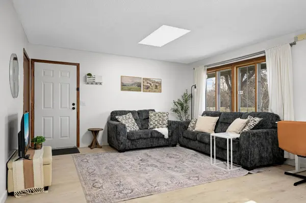 5405 72nd CIR N, Brooklyn Center, MN 55429