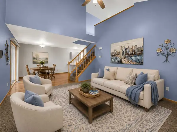518 Lovell AVE #1, Saint Paul, MN 55113