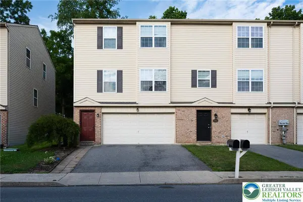 611 Lehigh Gap ST, Walnutport Boro, PA 18088