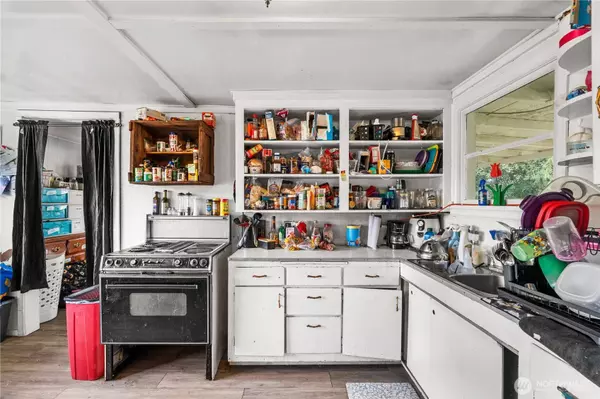 11925 59th St CT E, Puyallup, WA 98372