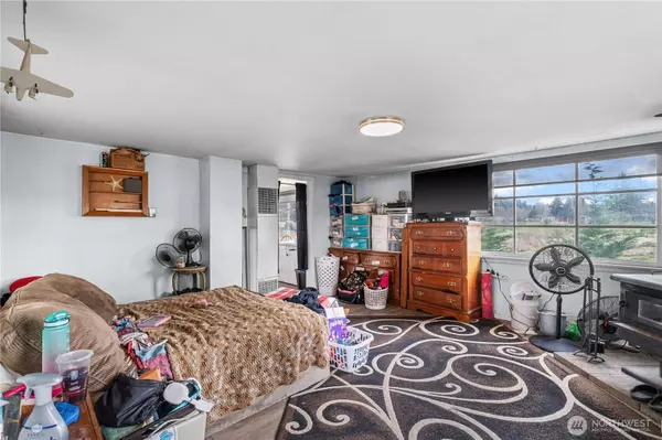 11925 59th St CT E, Puyallup, WA 98372