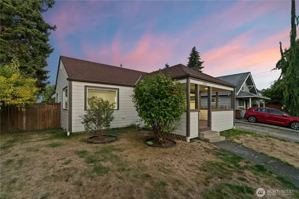 5219 S Thompson AVE, Tacoma, WA 98408