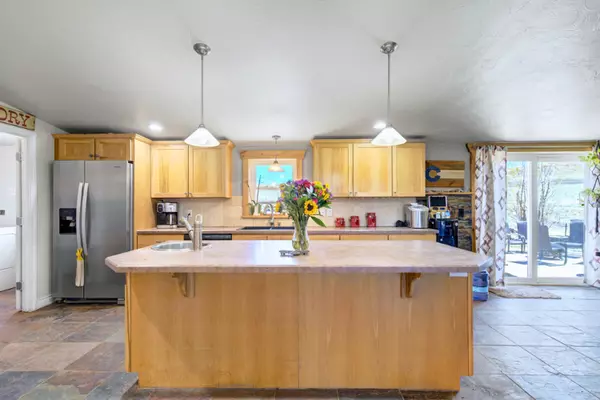 3235 S Meridian RD, Colorado Springs, CO 80929