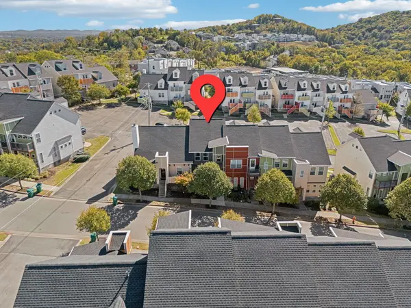 Why Townhomes Are Popular with Today’s First-Time Buyers,KCM Crew