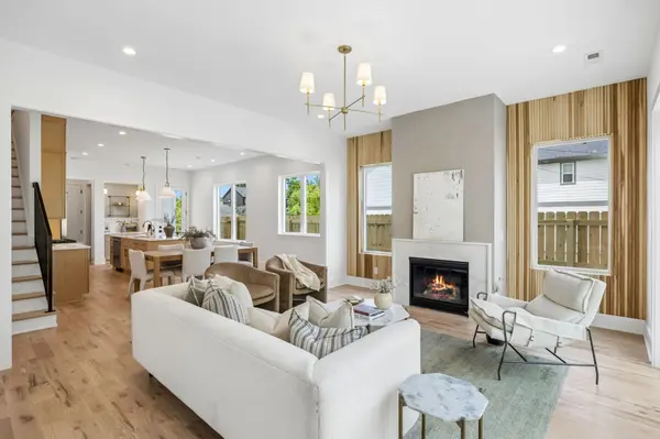 Selling a Luxury House? Here’s Why Now Is a Good Time,KCM Crew