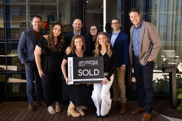 Here’s Where To Start if You’re Selling and Buying at the Same Time
