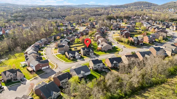 3560 Fair Meadows Dr, Nashville, TN 37211