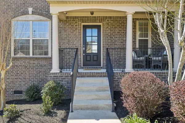 3560 Fair Meadows Dr, Nashville, TN 37211