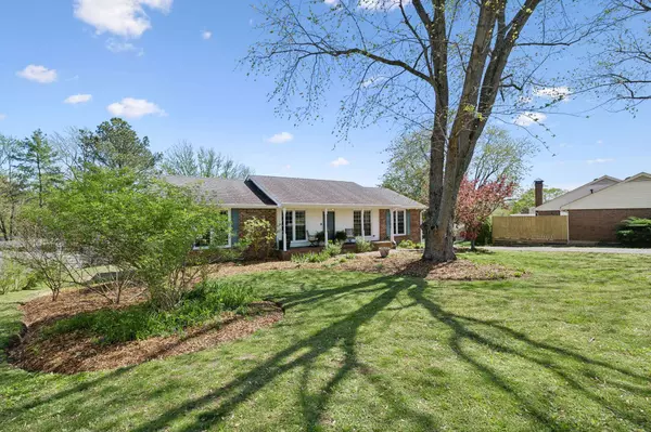 709 Countrywood Dr, Franklin, TN 37064