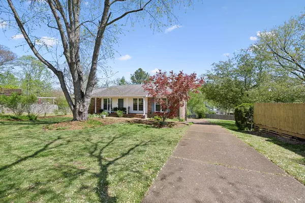 709 Countrywood Dr, Franklin, TN 37064