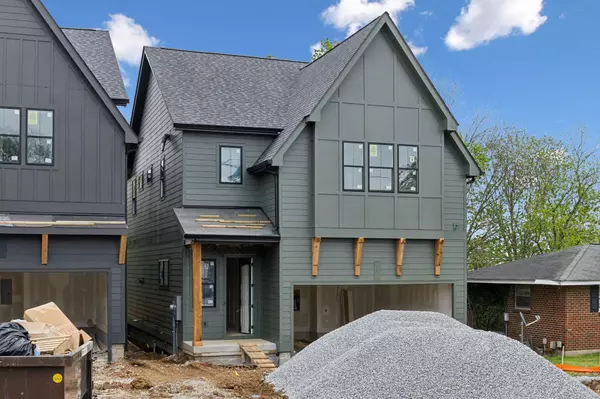 2429B Chapman Dr, Nashville, TN 37206