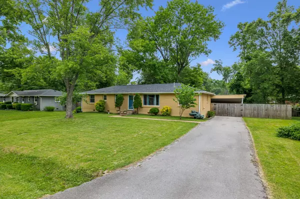 5044 Suter Dr, Nashville, TN 37211