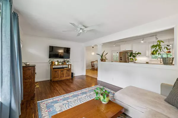 5044 Suter Dr, Nashville, TN 37211