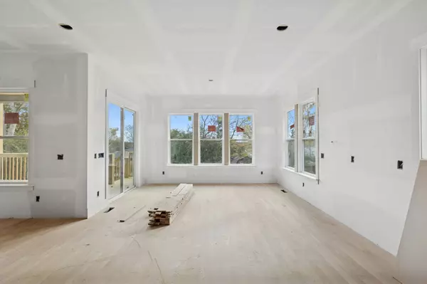 905B Potter Ln, Nashville, TN 37206