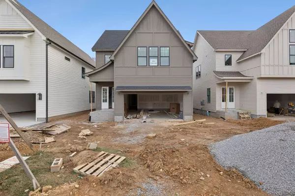 905B Potter Ln, Nashville, TN 37206