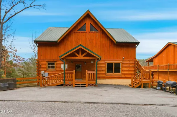 4339 Forest Ridge WAY, Pigeon Forge, TN 37863