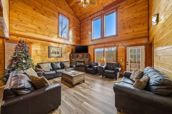 4339 Forest Ridge Way, Sevierville, TN 37863