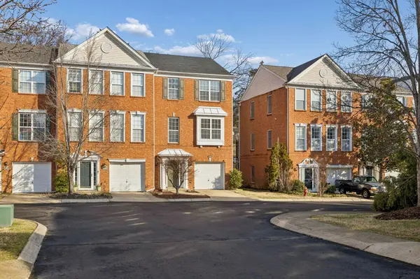 7252 Hwy 70 #S #706, Nashville, TN 37221