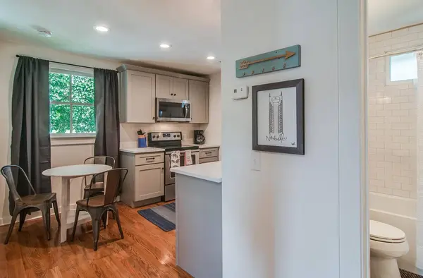 1005 13th Ave S #H, Nashville, TN 37212