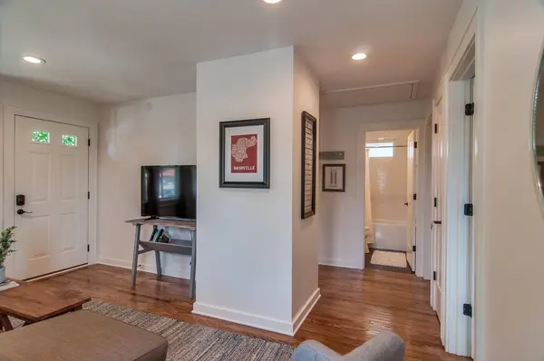 1005 13th Ave S #H, Nashville, TN 37212